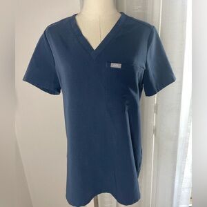 FIGS Catarina One-Pocket Scrub Top Size Small Jade Blue